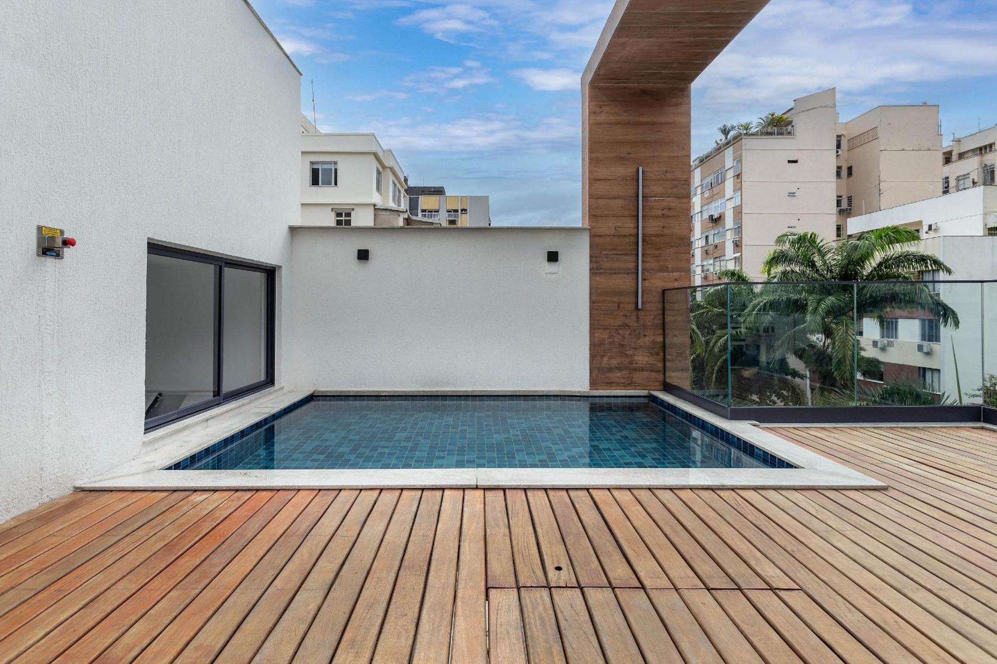 Ape Aconchegante | Piscina, Sauna E Metro 350m