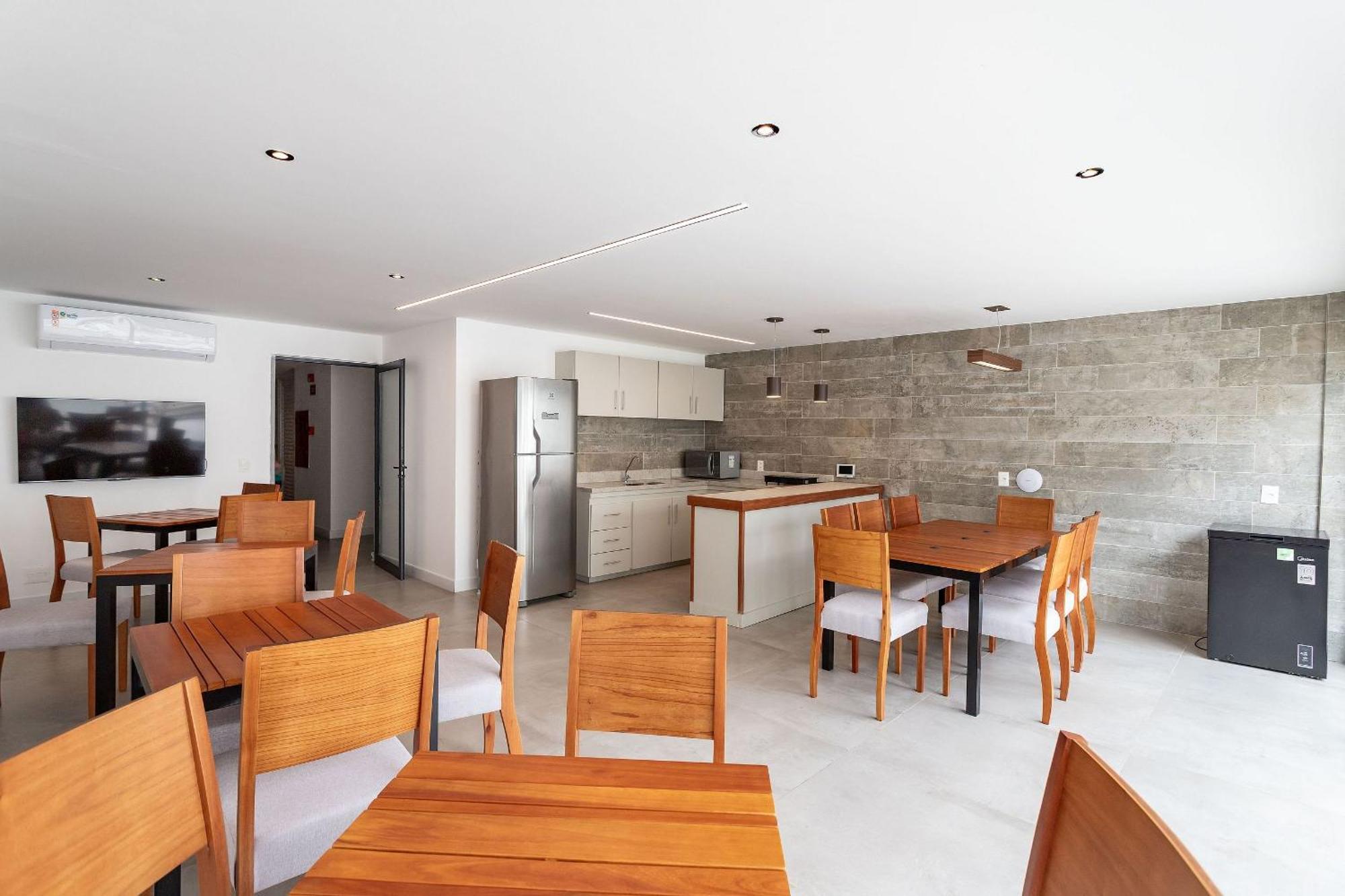 Apartamento Ape Aconchegante | Piscina, Sauna E Metro 350m *